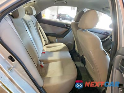 Zdjęcie 10 z 12 samochodu: 2010 KIA FORTE EX VIN:KNAFU4A27A5858038 - miniatura