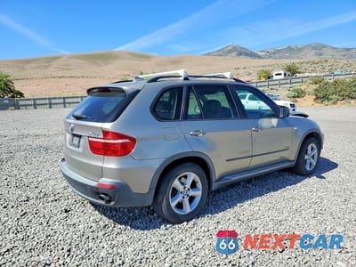 Trzecie zdjęcie samochodu z tyłu: 2009 BMW X5 XDRIVE35D VIN:5UXFF03599LJ96790 - miniatura