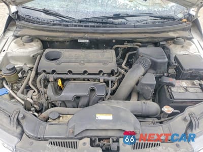 Zdjęcie 11 z 12 samochodu: 2012 KIA FORTE EX VIN:KNAFU6A25C5634071 - miniatura