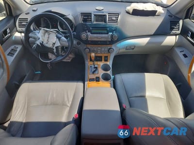 Zdjęcie 8 z 13 samochodu: 2008 TOYOTA HIGHLANDER HYBRID LIMITED VIN:JTEEW44A882014206 - miniatura