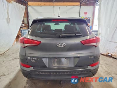 Zdjęcie 6 z 13 samochodu: 2017 HYUNDAI TUCSON SE VIN:KM8J3CA41HU565954 - miniatura