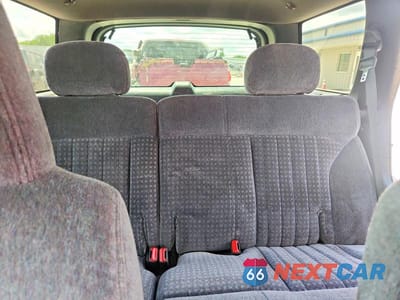 Zdjęcie 10 z 13 samochodu: 1999 CHEVROLET BLAZER VIN:1GNCS13WXX2188724 - miniatura