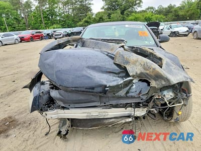 Piąte zdjęcie samochodu w środku: 2009 AUDI A4 2.0T QUATTRO VIN:WAULF78K79N034637 - miniatura
