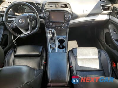 Zdjęcie 8 z 12 samochodu: 2017 NISSAN MAXIMA 3.5 SV VIN:1N4AA6AP0HC424262 - miniatura