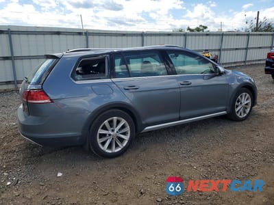 Trzecie zdjęcie samochodu z tyłu: 2018 VOLKSWAGEN GOLF ALLTRACK S VIN:3VWH17AU1JM766289 - miniatura