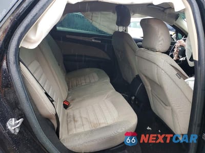 Zdjęcie 10 z 11 samochodu: 2019 FORD FUSION S VIN:3FA6P0G77KR198724 - miniatura