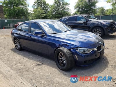 Czwarte zdjęcie samochodu z boku: 2018 BMW 3 SERIES VIN:WBA8E5G54JNU46284 - miniatura