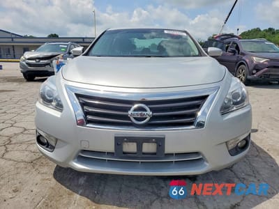 Piąte zdjęcie samochodu w środku: 2020 NISSAN ALTIMA 2.5 VIN:1N4AL3AP5DN552004 - miniatura