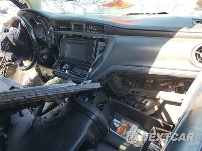 Zdjęcie 8 z 12 samochodu: 2018 TOYOTA COROLLA SE VIN:5YFBURHE6JP821435 - miniatura
