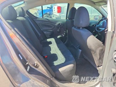 Zdjęcie 10 z 12 samochodu: 2018 NISSAN VERSA S PLUS VIN:3N1CN7AP4JL837263 - miniatura