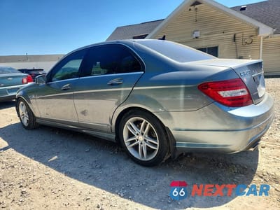 Drugie zdjęcie samochodu z przodu: 2013 MERCEDES-BENZ C 300 4MATIC VIN:WDDGF8ABXDR248582 - miniatura