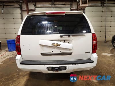 Zdjęcie 6 z 13 samochodu: 2011 CHEVROLET SUBURBAN K1500 VIN:1GNSK5E36BR260055 - miniatura