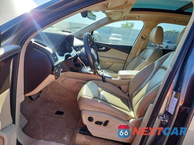Zdjęcie 7 z 13 samochodu: 2017 AUDI Q7 PRESTIGE VIN:WA1VAAF75HD029408 - miniatura