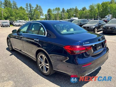 Trzecie zdjęcie samochodu z tyłu: 2022 MERCEDES-BENZ E 350 4MATIC VIN:W1KZF8EB3NB032781 - miniatura