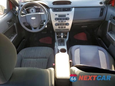 Zdjęcie 8 z 12 samochodu: 2010 FORD FOCUS SE VIN:1FAHP3FNXAW125451 - miniatura