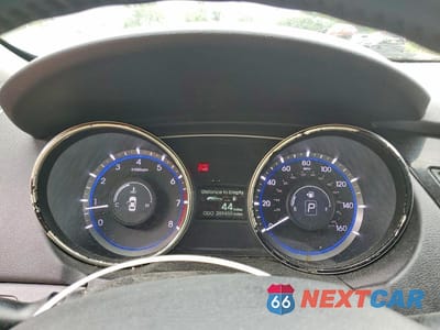 Zdjęcie 9 z 12 samochodu: 2013 HYUNDAI SONATA LIMITED VIN:5NPEC4AC2DH658537 - miniatura