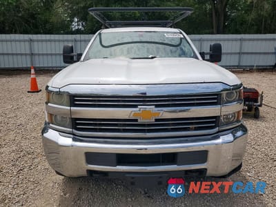 Piąte zdjęcie samochodu w środku: 2015 CHEVROLET SILVERADO C2500 HEAVY DUTY VIN:1GB2CUEG6FZ130192 - miniatura