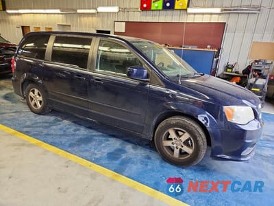 Czwarte zdjęcie samochodu z boku: 2012 DODGE GRAND CARAVAN SXT VIN:2C4RDGCG9CR373786 - miniatura