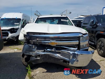 Piąte zdjęcie samochodu w środku: 2015 CHEVROLET SILVERADO K2500 HEAVY DUTY LT VIN:1GC1KVEG7FF109269 - miniatura
