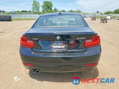 Zdjęcie 6 z 12 samochodu: 2015 BMW 228 XI VIN:WBA1F7C57FVX96127 - miniatura
