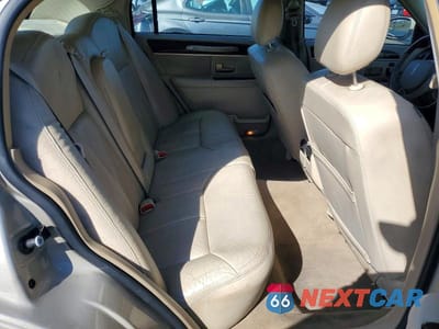 Zdjęcie 10 z 12 samochodu: 2010 LINCOLN TOWN CAR SIGNATURE LIMITED VIN:2LNBL8CV6AX623823 - miniatura