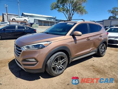 2017 HYUNDAI TUCSON SPORT KM8J3CA2XHU314235 - główne zdjęcie licytacji z USA - miniatura