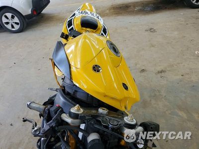 Piąte zdjęcie samochodu w środku: 2006 YAMAHA YZFR1 VIN:JYARN15E86A001740 - miniatura