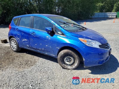 Czwarte zdjęcie samochodu z boku: 2015 NISSAN VERSA NOTE SV VIN:3N1CE2CP3FL388827 - miniatura