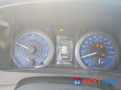 Zdjęcie 9 z 13 samochodu: 2015 TOYOTA SIENNA LIMITED PREMIUM 7-PASSENGER VIN:5TDDK3DC7FS102919 - miniatura