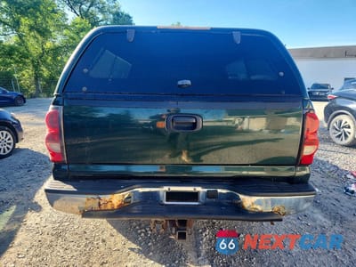 Zdjęcie 6 z 12 samochodu: 2006 CHEVROLET SILVERADO K1500 VIN:1GCEK14T56E154080 - miniatura