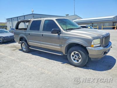 Czwarte zdjęcie samochodu z boku: 2003 FORD EXCURSION LIMITED VIN:1FMNU43S23EB44179 - miniatura