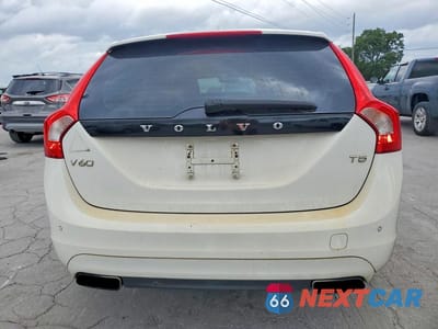 Zdjęcie 6 z 13 samochodu: 2015 VOLVO V60 PREMIER VIN:YV140MEK3F1256391 - miniatura
