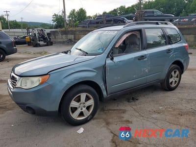 2010 SUBARU FORESTER XS JF2SH6BC1AH803948 - główne zdjęcie licytacji z USA - miniatura