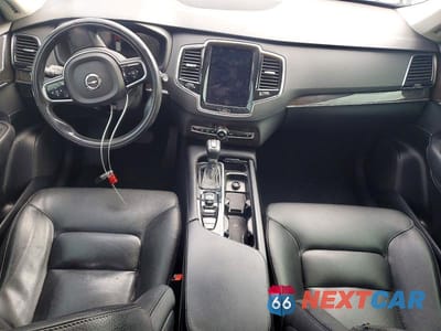 Zdjęcie 8 z 13 samochodu: 2018 VOLVO XC90 T6 VIN:YV4A22PK3J1194226 - miniatura