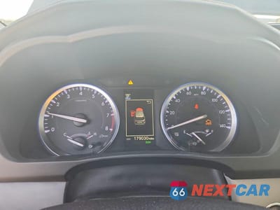 Zdjęcie 9 z 13 samochodu: 2018 TOYOTA HIGHLANDER XLE VIN:5TDJZRFH5JS525064 - miniatura