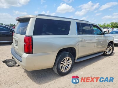 Trzecie zdjęcie samochodu z tyłu: 2015 CHEVROLET SUBURBAN K1500 LT VIN:1GNSKJKC7FR277711 - miniatura