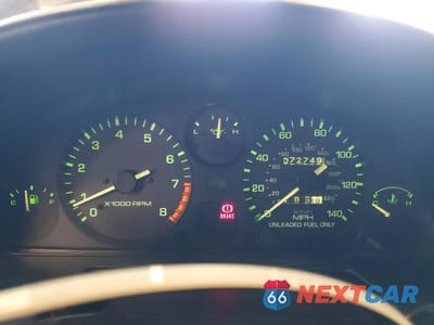 Zdjęcie 9 z 12 samochodu: 1997 MAZDA MX-5 MIATA VIN:JM1NA3533V0721590 - miniatura