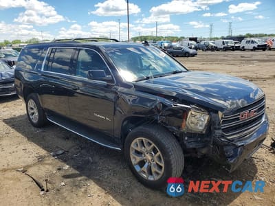 Czwarte zdjęcie samochodu z boku: 2019 GMC YUKON XL K1500 SLE VIN:1GKS2FKC7KR263750 - miniatura