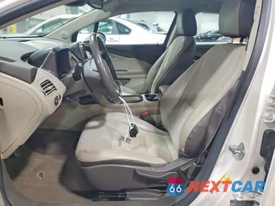 Zdjęcie 7 z 12 samochodu: 2013 CHEVROLET VOLT VIN:1G1RD6E44DU113175 - miniatura