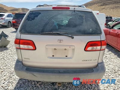 Zdjęcie 6 z 14 samochodu: 2001 TOYOTA SIENNA LE VIN:4T3ZF13C41U399378 - miniatura