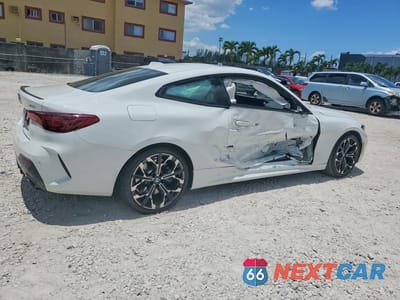 Trzecie zdjęcie samochodu z tyłu: 2025 BMW 430I VIN:WBA43DA01SCU13803 - miniatura