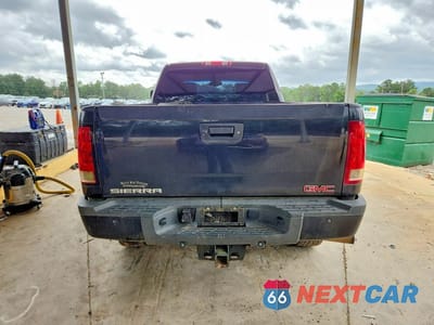 Zdjęcie 6 z 12 samochodu: 2011 GMC SIERRA K2500 DENALI VIN:1GT125C87BF197732 - miniatura