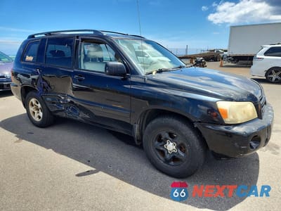 Czwarte zdjęcie samochodu z boku: 2004 TOYOTA HIGHLANDER BASE VIN:JTEGD21A440104627 - miniatura