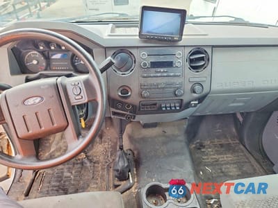 Zdjęcie 8 z 12 samochodu: 2016 FORD F650 SUPER DUTY VIN:1FDNF6DC1GDA03287 - miniatura