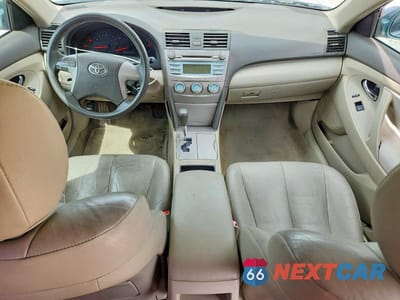 Zdjęcie 8 z 12 samochodu: 2008 TOYOTA CAMRY LE VIN:4T4BE46KX8R014651 - miniatura