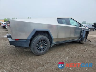Trzecie zdjęcie samochodu z tyłu: 2024 TESLA CYBERTRUCK VIN:7G2CEHED5RA038339 - miniatura