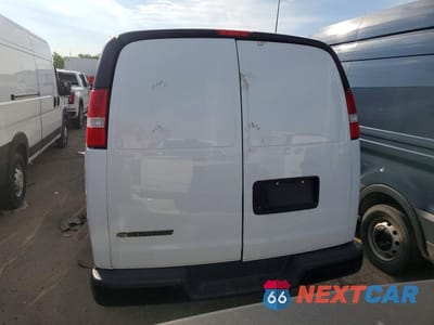 Zdjęcie 6 z 13 samochodu: 2023 CHEVROLET EXPRESS G2500 VIN:1GCWGBFP5P1175337 - miniatura