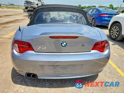 Zdjęcie 6 z 12 samochodu: 2007 BMW Z4 3.0SI VIN:4USBU53577LX02580 - miniatura