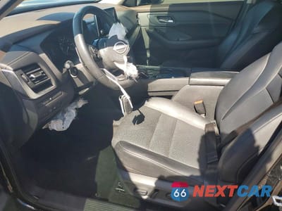 Zdjęcie 7 z 13 samochodu: 2023 NISSAN ROGUE SV VIN:5N1BT3BA5PC881628 - miniatura