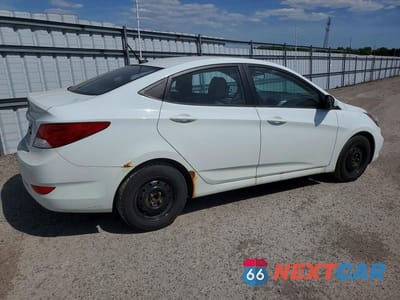 Trzecie zdjęcie samochodu z tyłu: 2013 HYUNDAI ACCENT GLS VIN:KMHCT4AE1DU297165 - miniatura